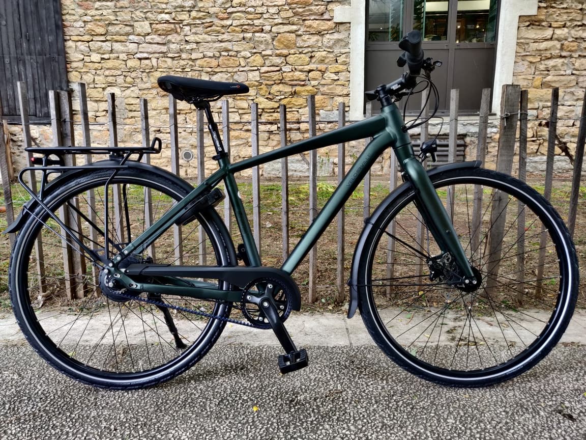 Vélo urbain courroie Gates Carbon Drive moyeu Enviolo