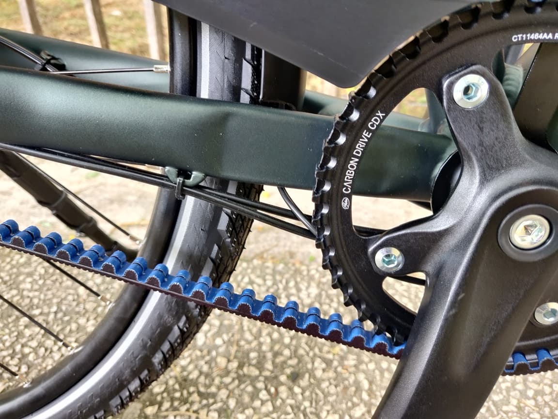 Vélo urbain courroie Gates Carbon Drive moyeu Enviolo